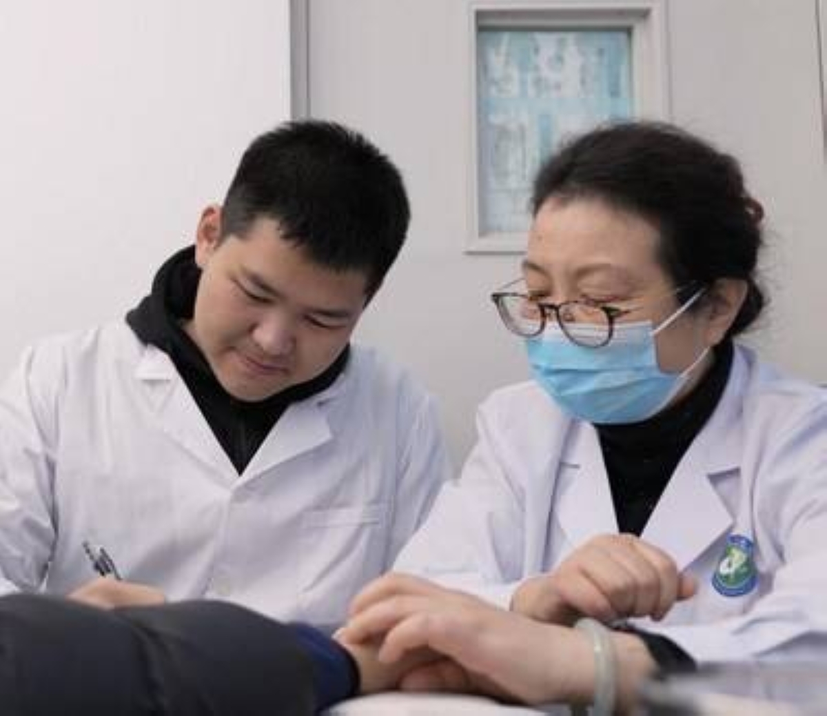 国医大师张琪详细介绍